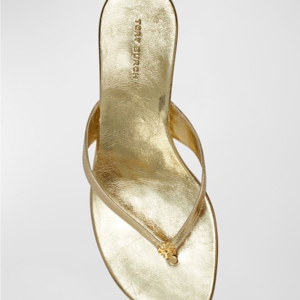 Tory Burch
Capri Metallic Kitten-Heel Thong Sandals - Picture 3 of 4